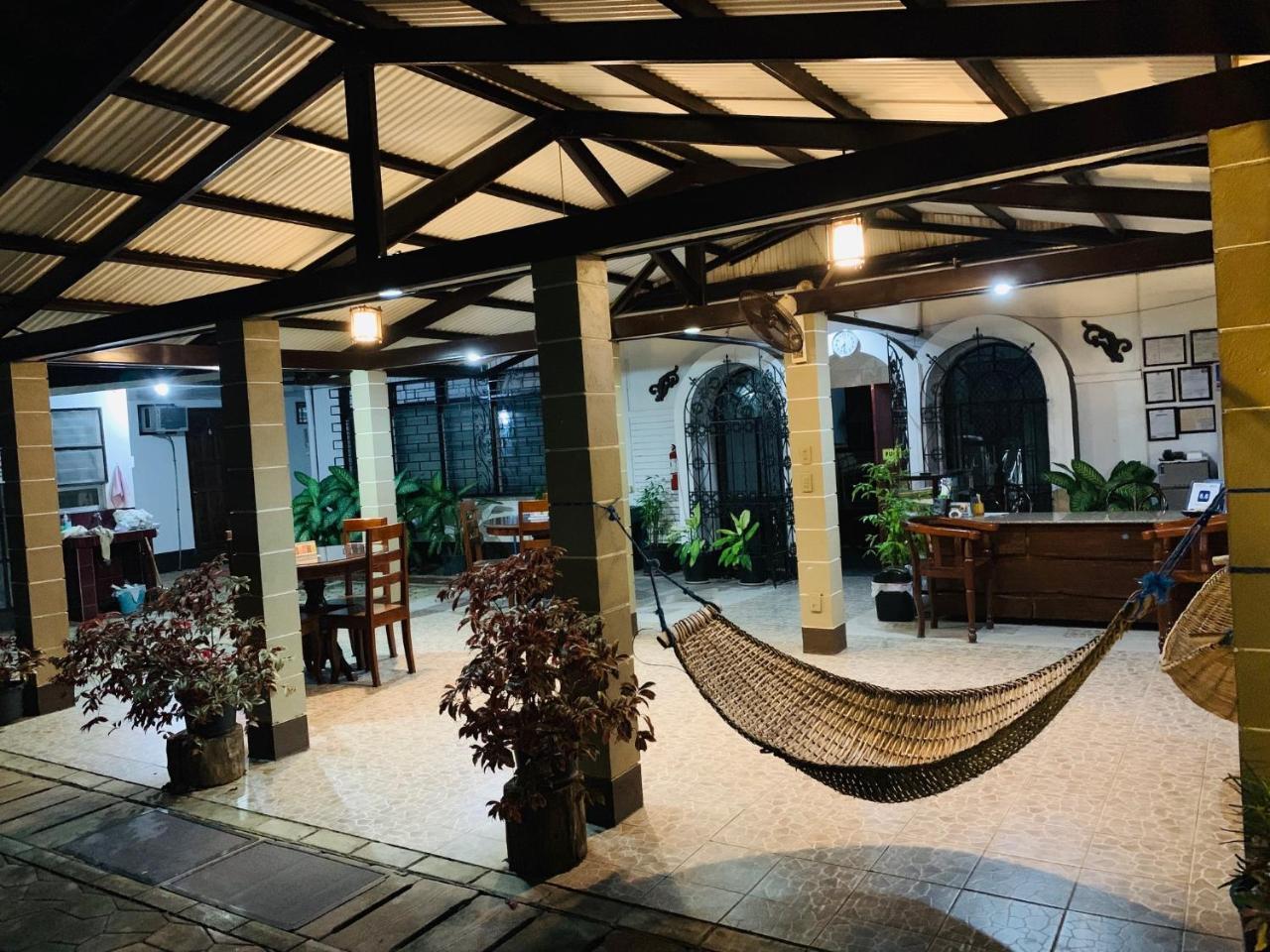 Matutina Pensionne Puerto Princesa Exteriér fotografie